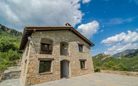 The villa enjoys total privacy